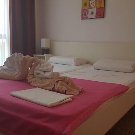 Guest House Zeba & Riviera Сило Экстерьер фото